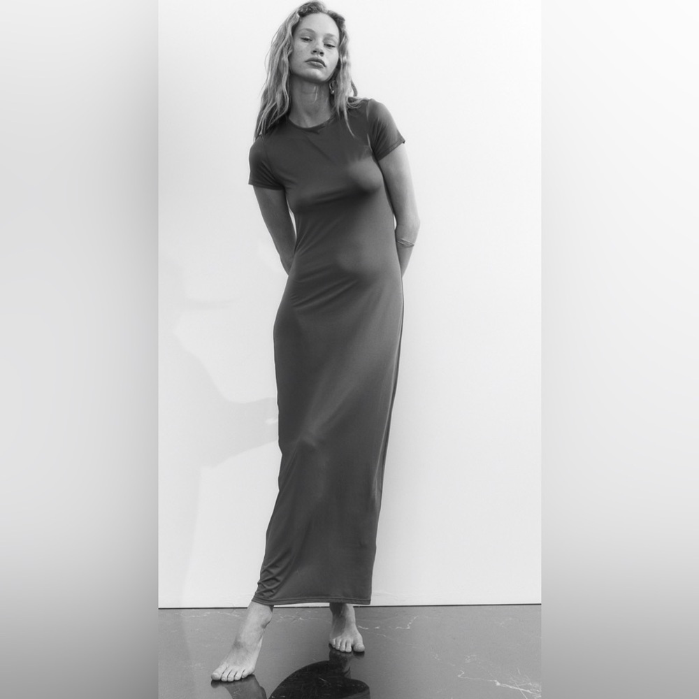 H&M Bodycon Maxi Dress Gray Short Sleeve Stretchy Size Medium